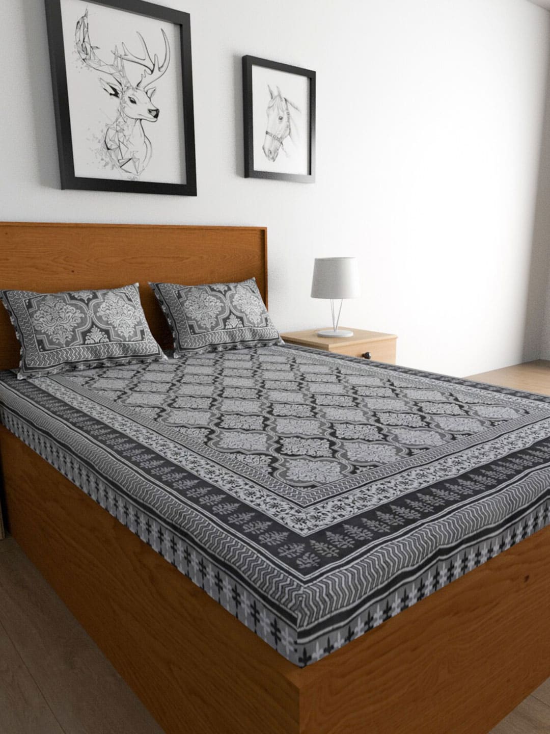 Urban Magic Grey & White Ethnic Printed Cotton 104 TC King Bedsheet with 2 Pillow Covers