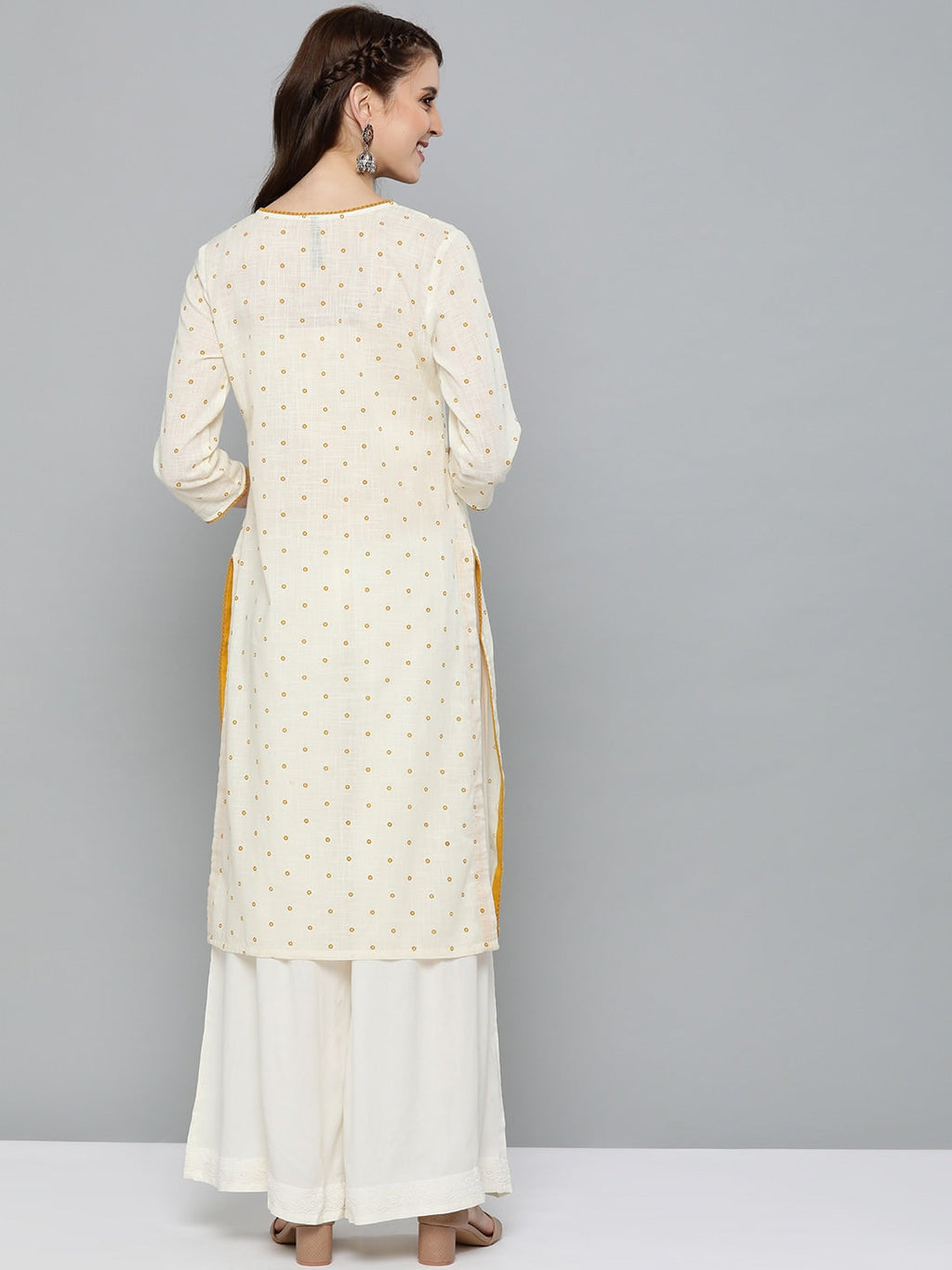 HERE&NOW Women Off-White & Mustard Yellow Geometric Printed Straight Kurta