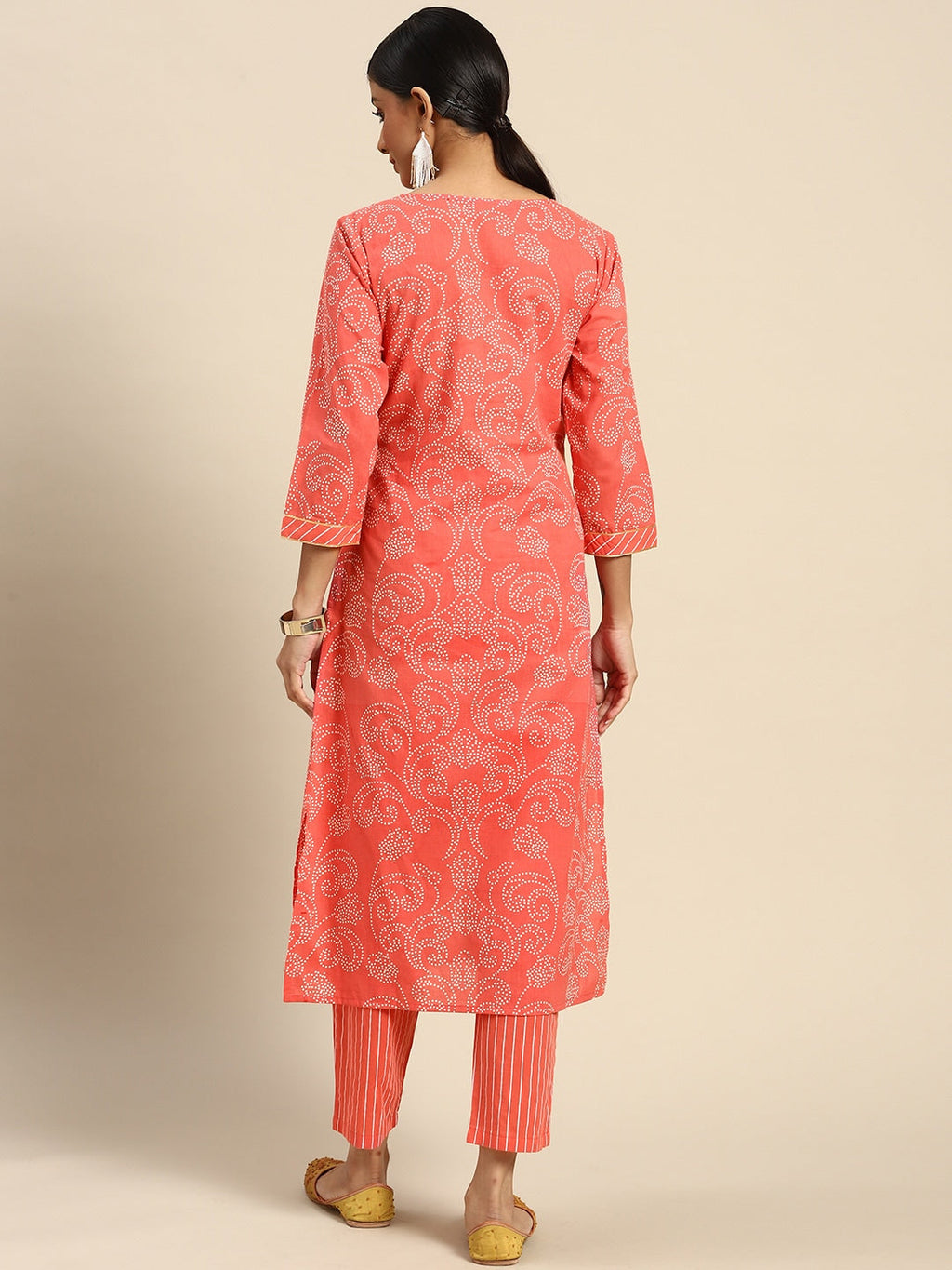 Sangria Women Peach-Coloured Ethnic Printed Mirror Work Pure Cotton Kurta with Trousers