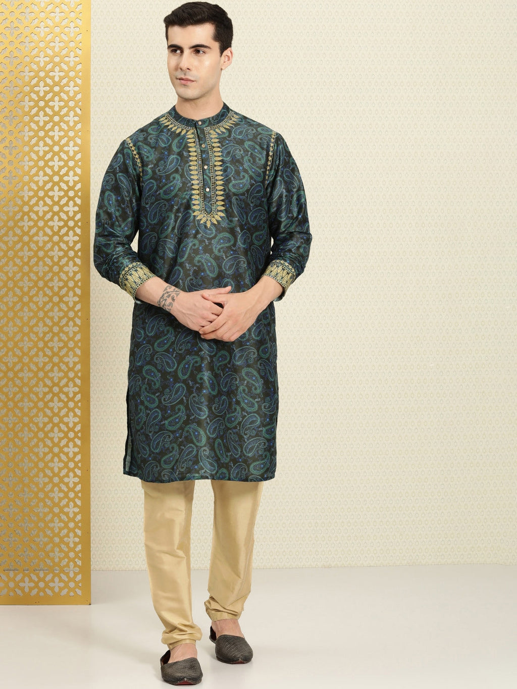 House of Pataudi Paisley Printed Rozana Kurta With Zari Detail