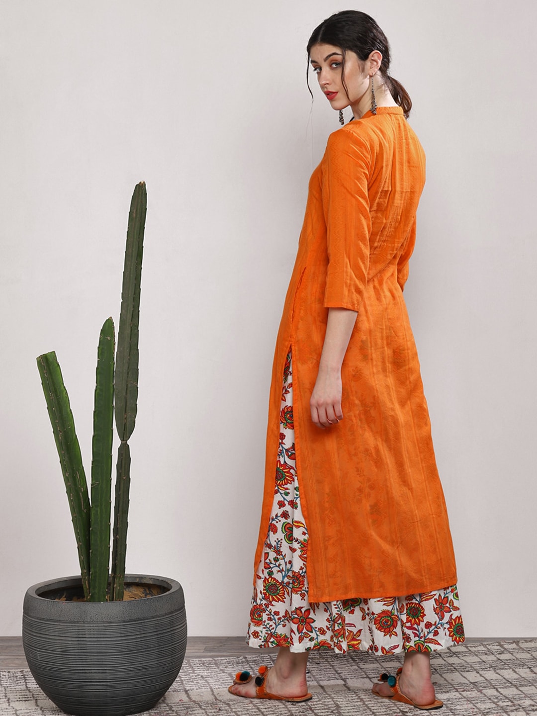 Sangria Women Orange & White Solid Kurta Set