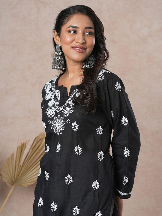 ADA Women Sustainable Black & White Paisley Chikankari Hand Embroidered Straight Kurta