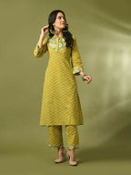 Myshka Women's Yellow Printed Cotton Straight Party Kurta Set