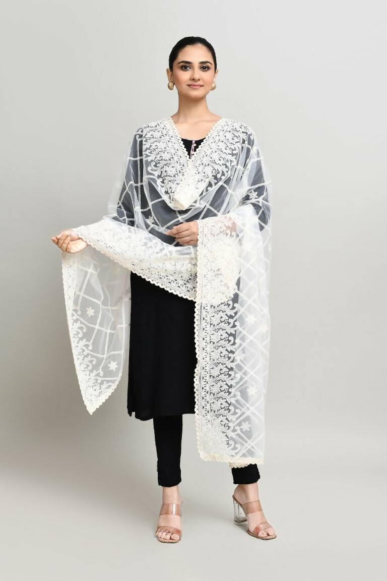 Joban Fashion White Cotton Embroidery Work Pakistani Karanchi Dupatta