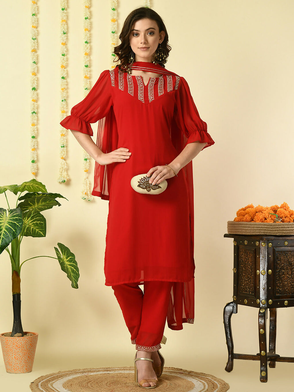Myshka Women's Red Georgette Kurta & Trousers With Dupatta Party Sets