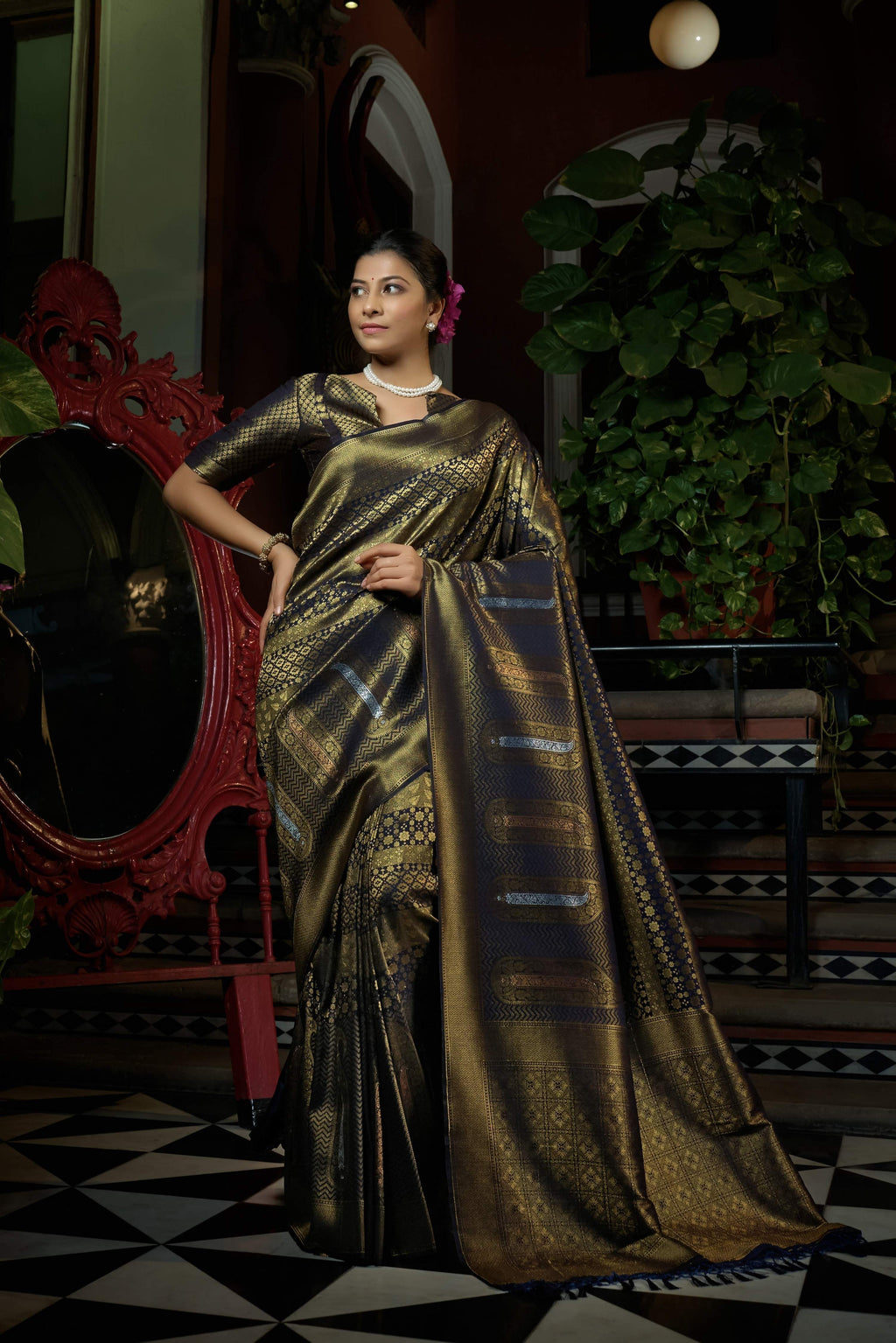 Vardha Stratos Blue Copper-Silver Zari Kanjeevaram Silk Saree