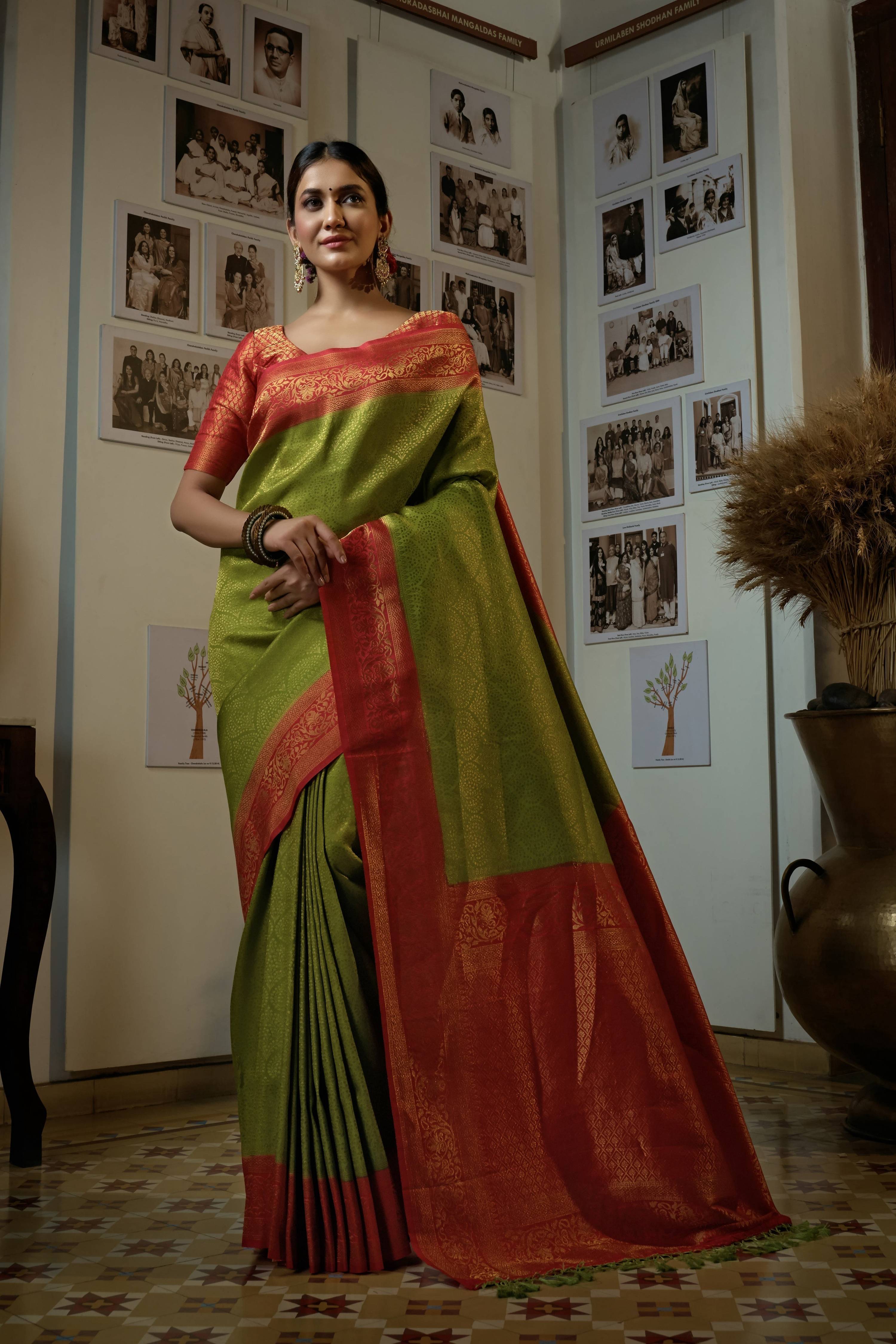 Vardha Shamrock Green Golden Zari Kanjeevaram Silk Saree