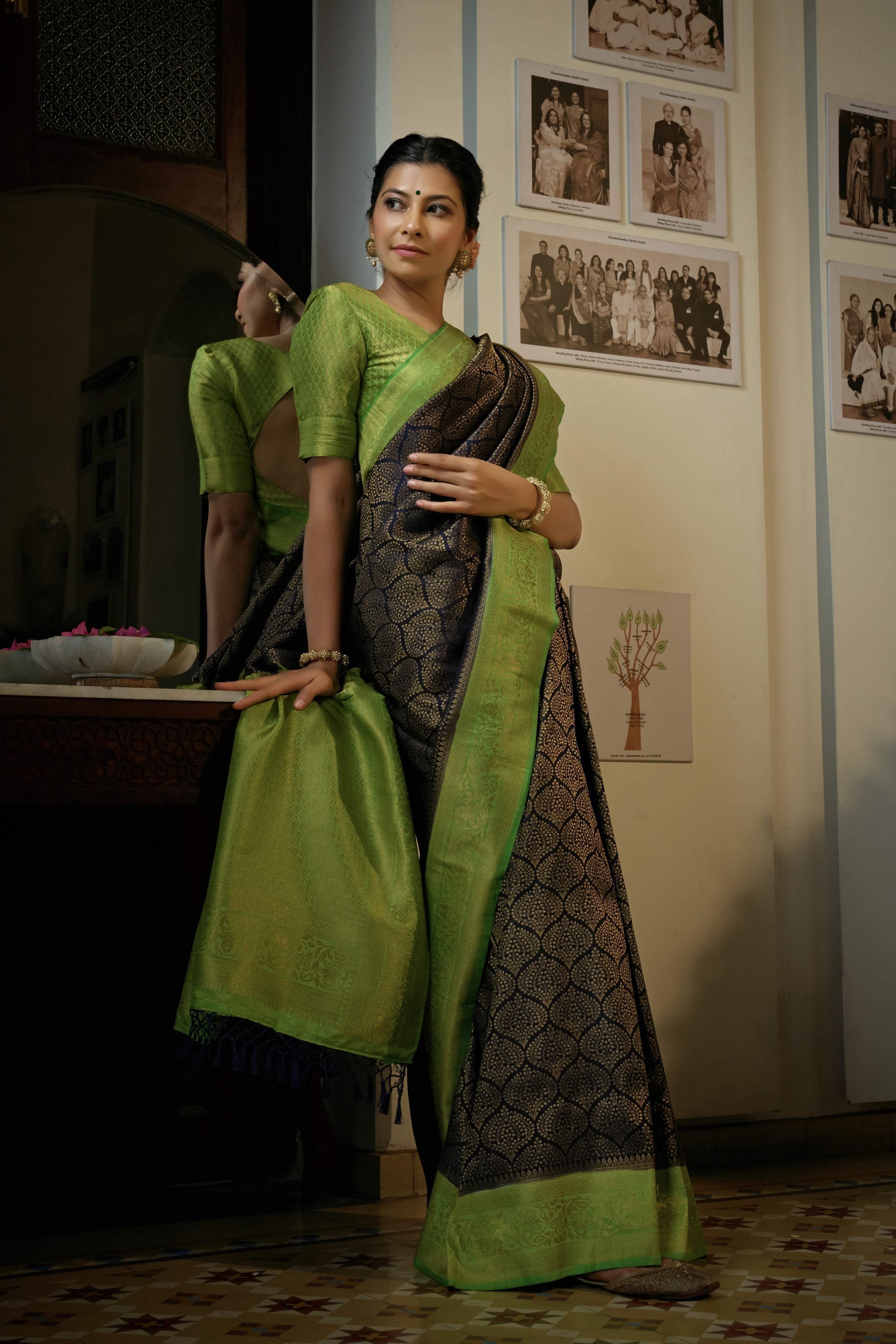 Vardha Beautiful Oxford Blue Golden Zari Kanjeevaram Silk Saree