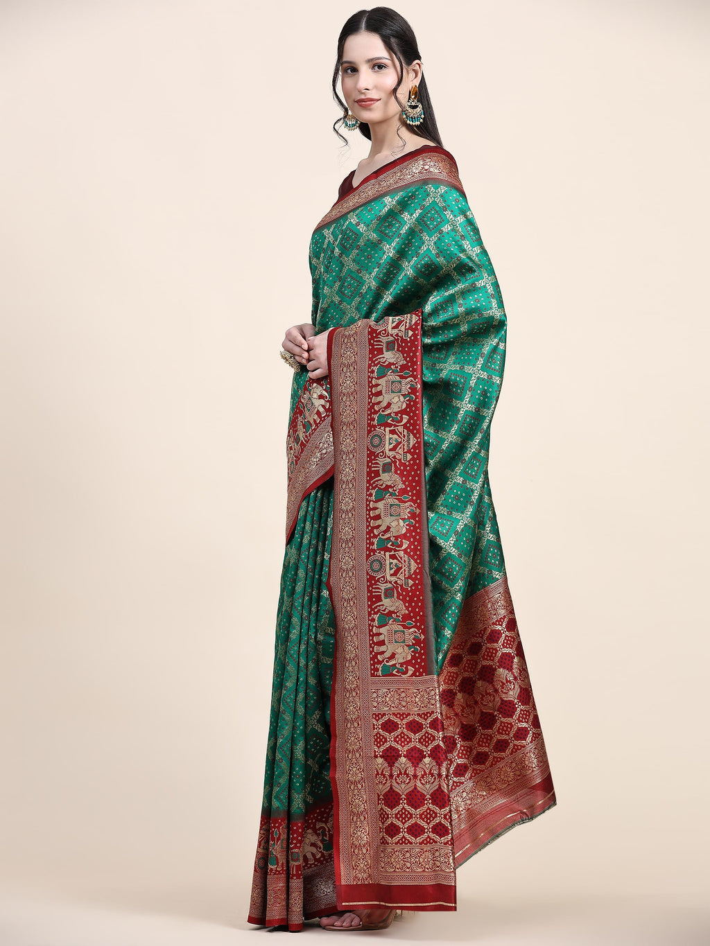 Vedant Vastram Patola Design KanchiPuram Silk Saree For Women - Green