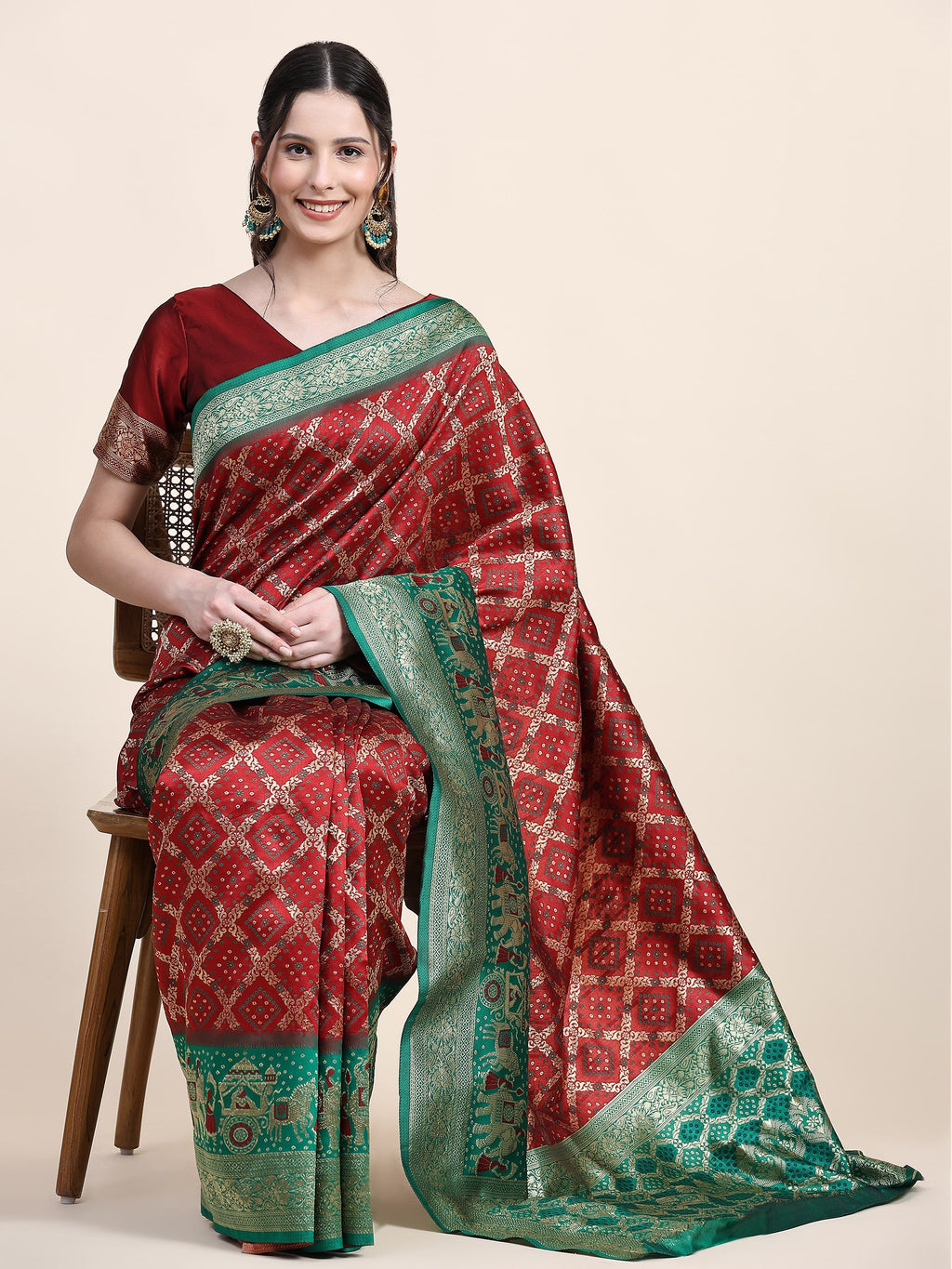 Vedant Vastram Patola Design KanchiPuram Silk Saree For Women - Maroon
