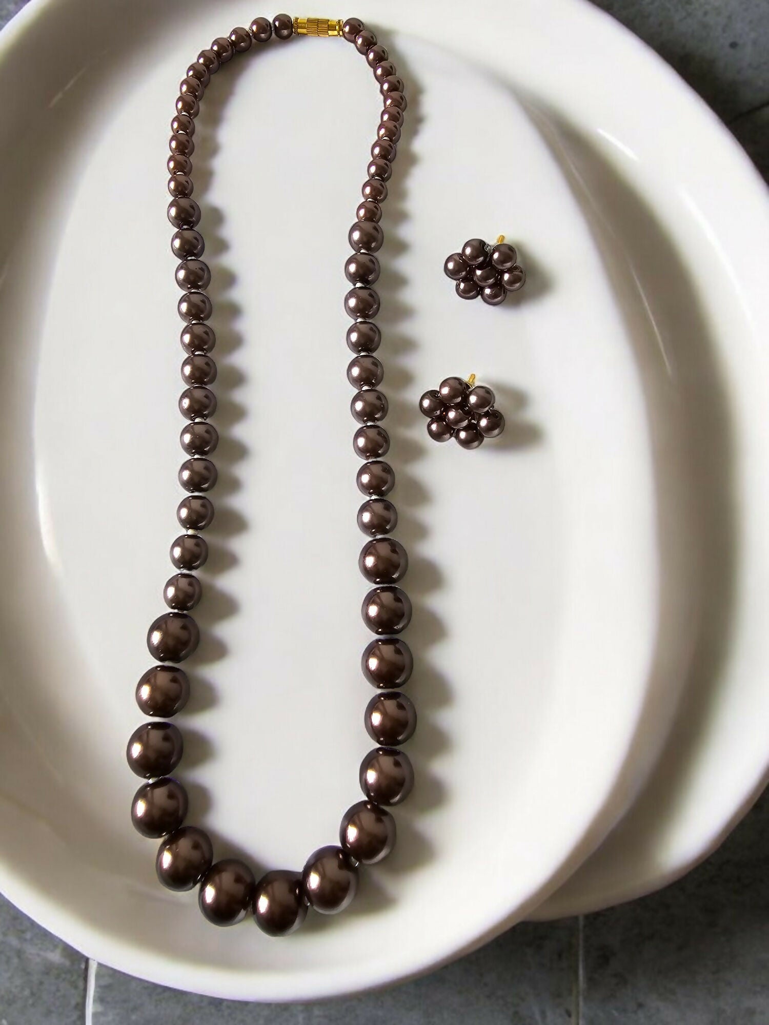 Inhanns Spectrum Everyday Pearl Sets - Single Strand - Chocolate