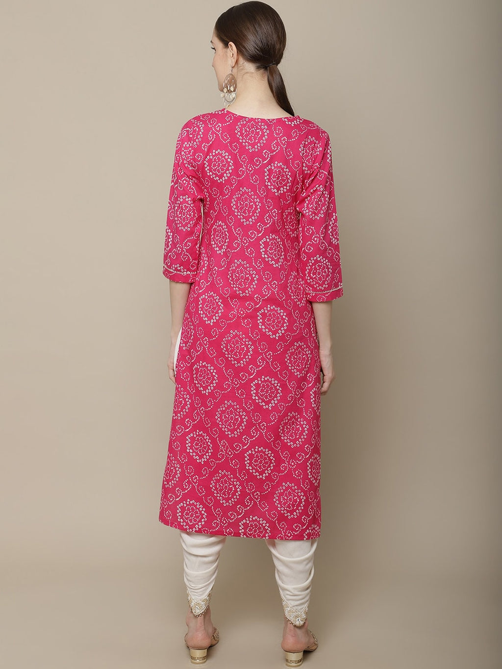 Sangria Women Pink & White Bandhani Printed Thread Work Kurta