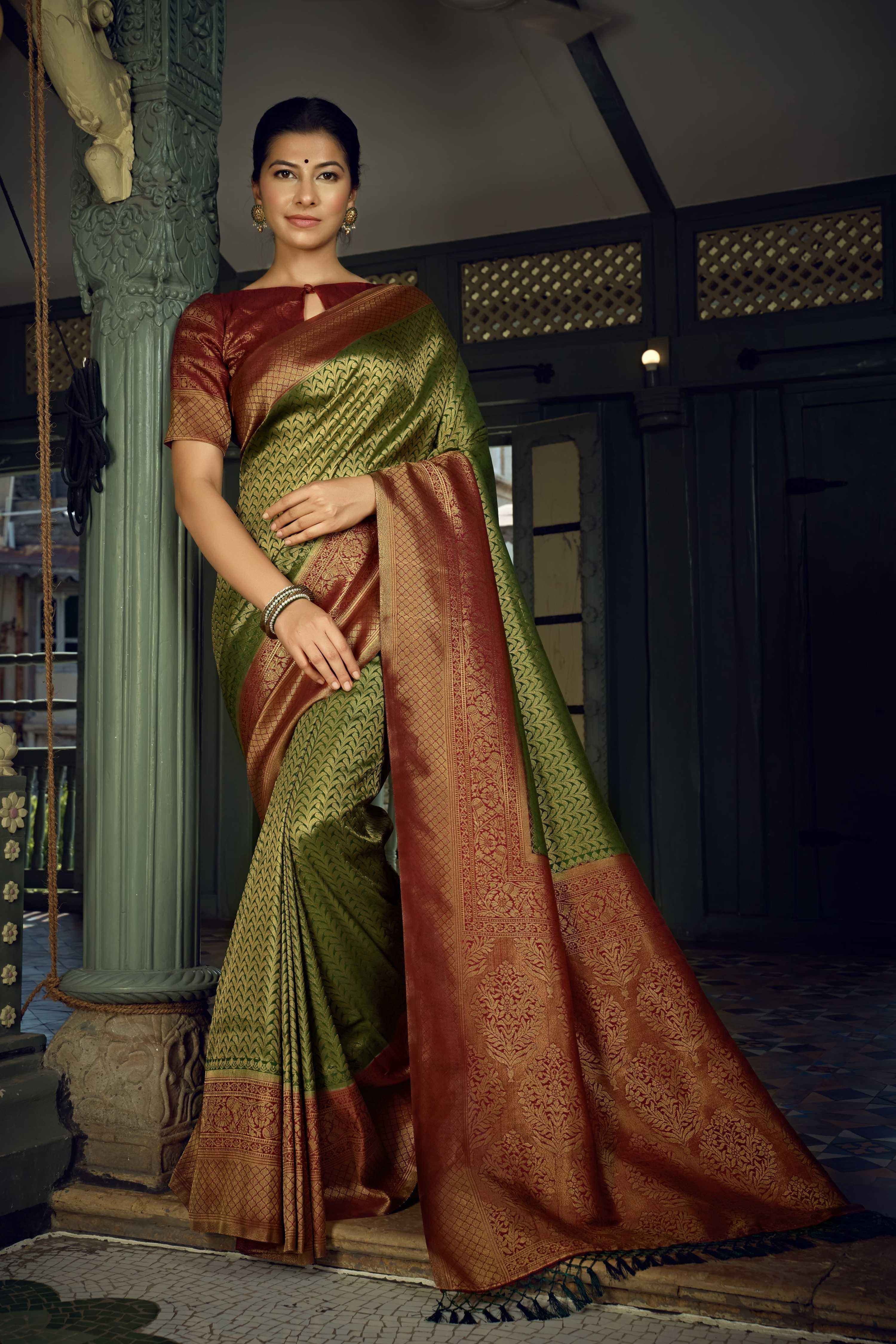 Vardha Emerald Green Golden Zari Kanjeevaram Silk Saree