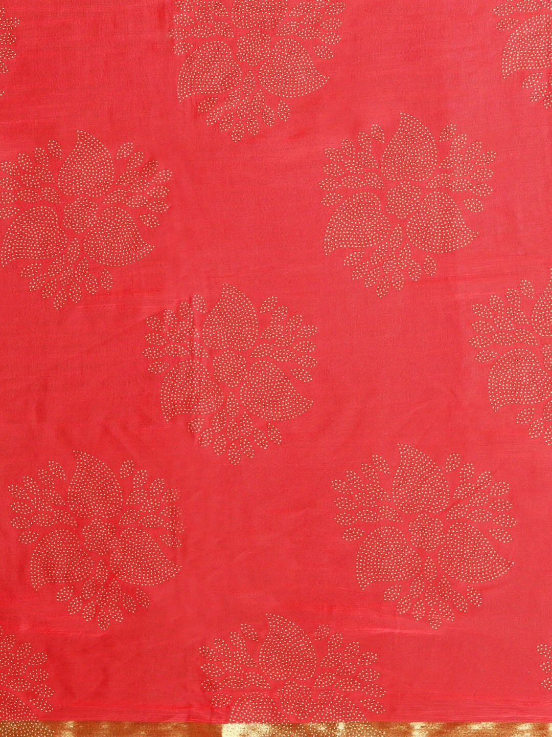 Saree Mall Peach-Coloured & Gold-Toned Zari Sarees - Distacart