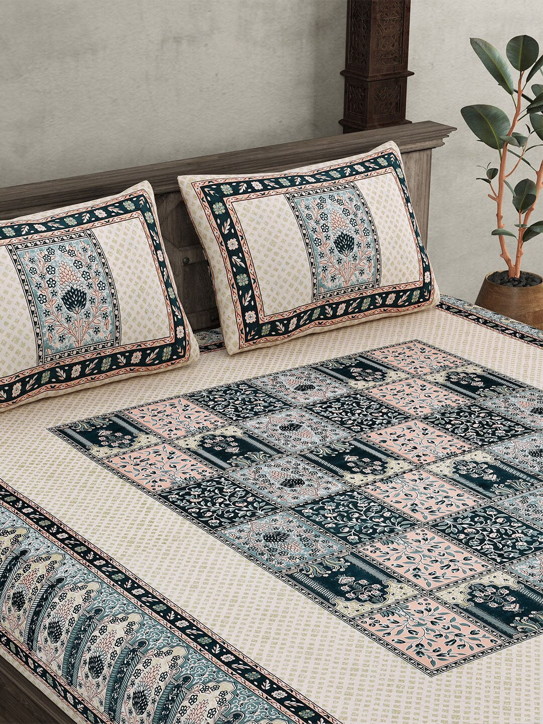 JAIPUR FABRIC Beige & Green Ethnic Motifs Cotton 210 TC Queen Bedsheet & 2 Pillow Covers