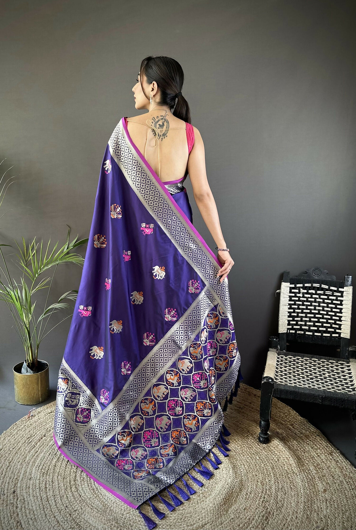 Joban Fashion Royal Blue Elephant & Floral Motifs Soft Lichi Silk Banarasi Saree - Distacart