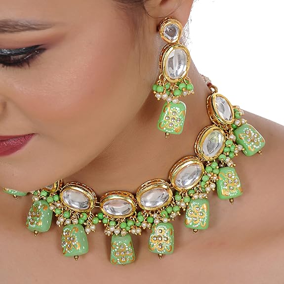Tehzeeb Creations Back Meenakari Gold-Polished Tika Earring Jewellery Set Uncut Kundan Big Faux Kundan Dibbi Kundan Choker Necklace Set