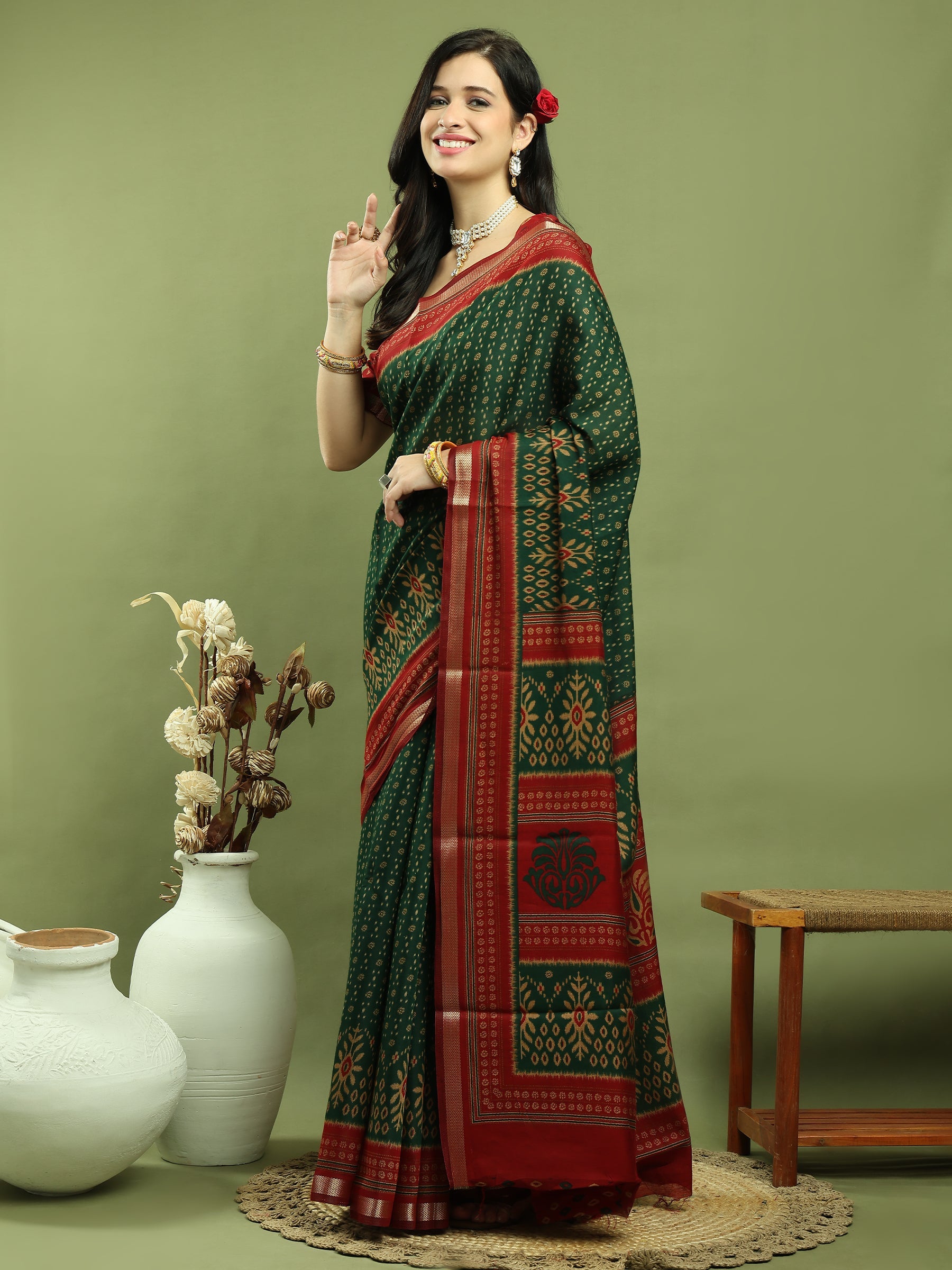 Stylee Lifestyle Green Silk Blend Zari Saree - Distacart