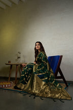 Vardha Emerald Green Golden Zari Banarasi Organza Saree