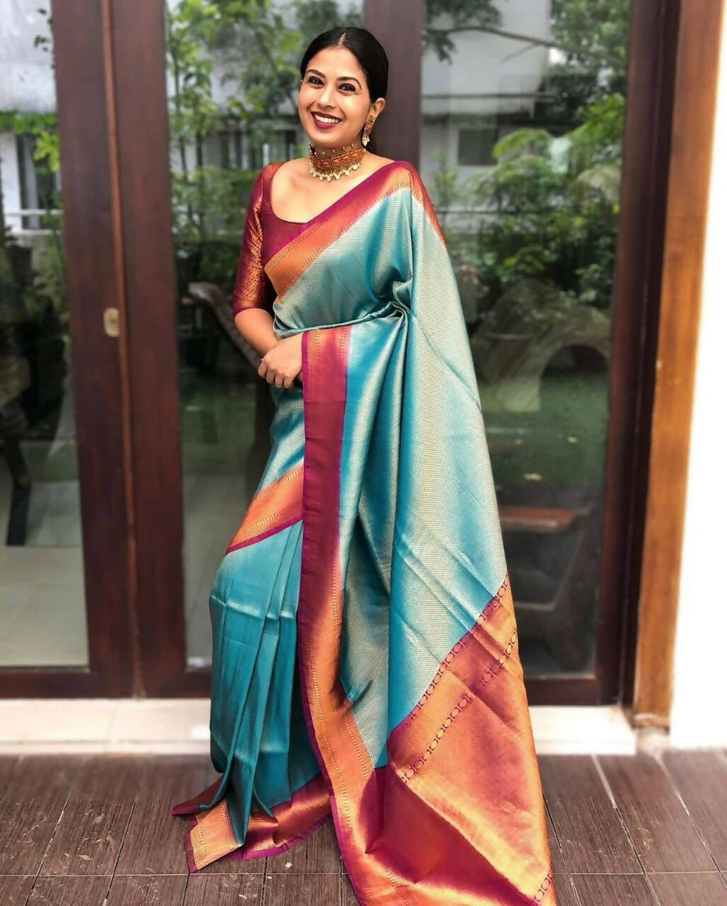 DEIANA'S Beautiful Designer Golden zari Soft Lichi Silk Saree - Sky Blue