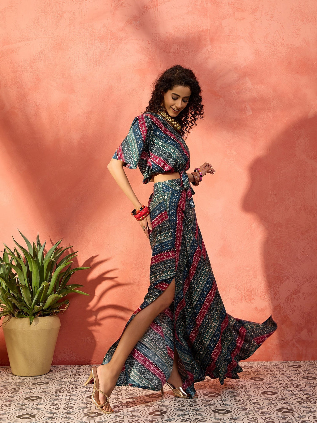 InWeave Teal Hunter Batik Floral Foil Waist Tie-Up Co Ord Set - Distacart