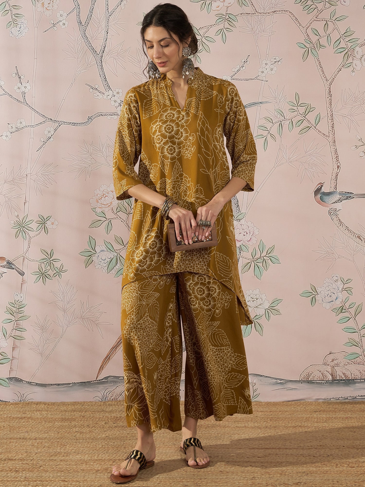InWeave Dark Yellow Rose Leaf Mandarin Kurta Set