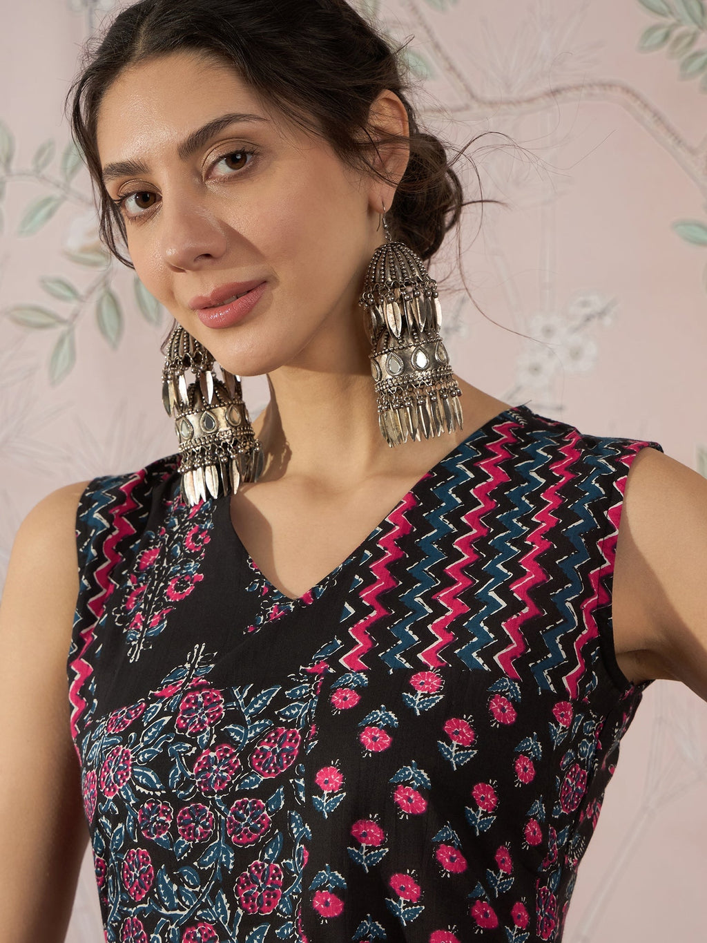 InWeave Black Pink Kurta Dhoti Set - Distacart