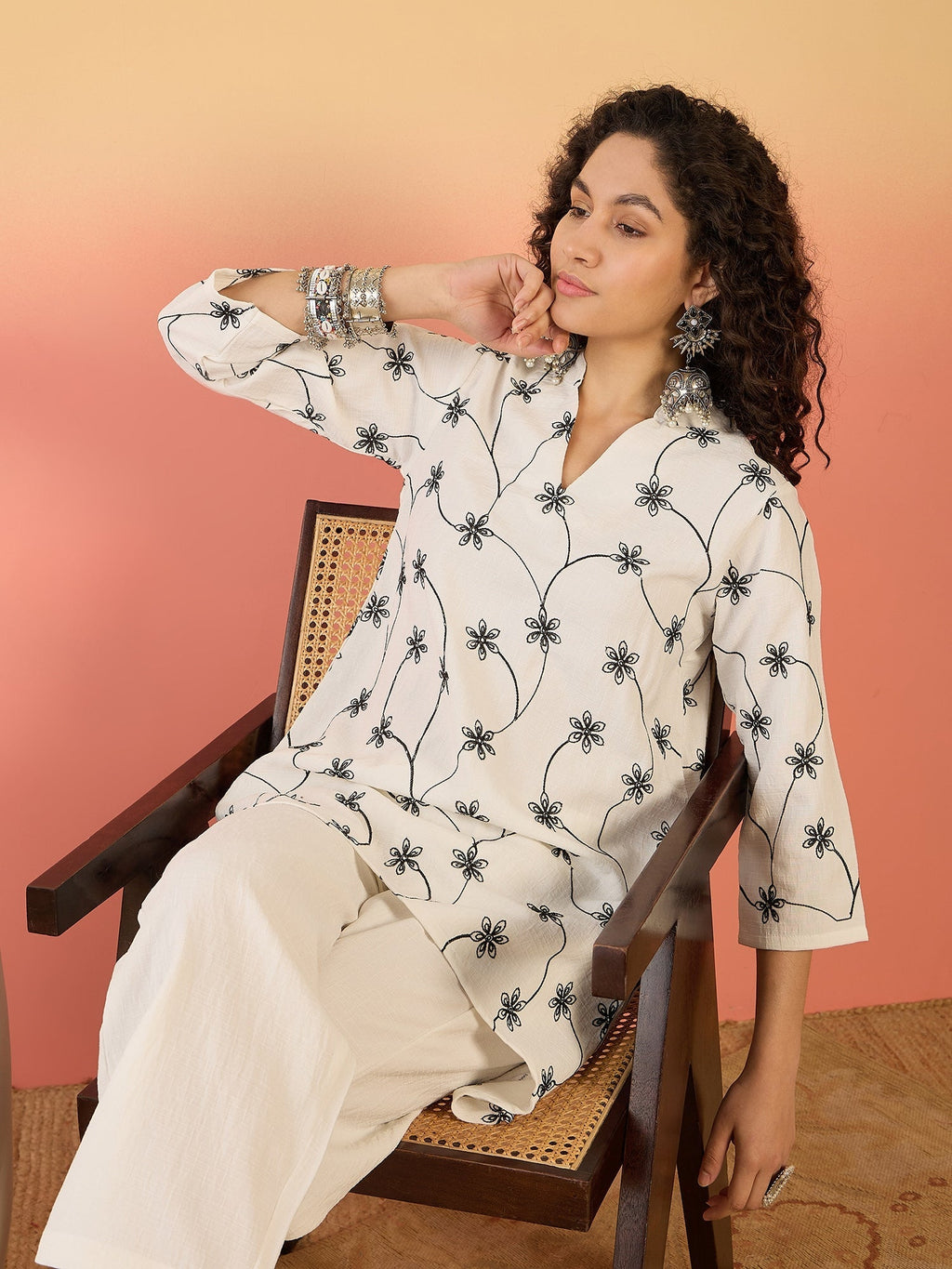 InWeave White Embroidery Mandarin White Set - Distacart