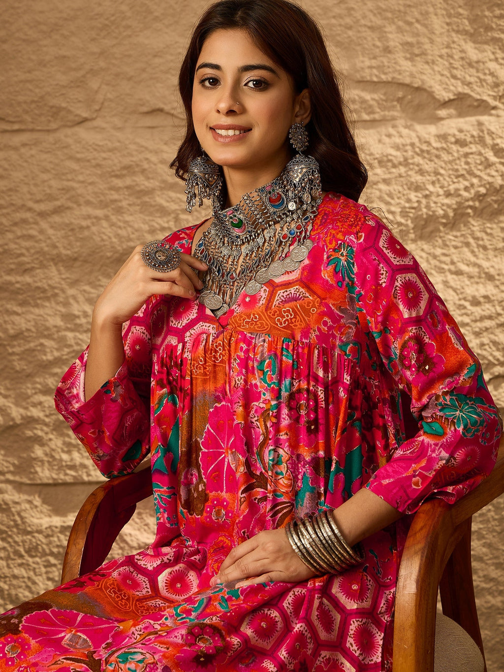 InWeave Fuchsia Orange V-Flared Kurta Set - Distacart