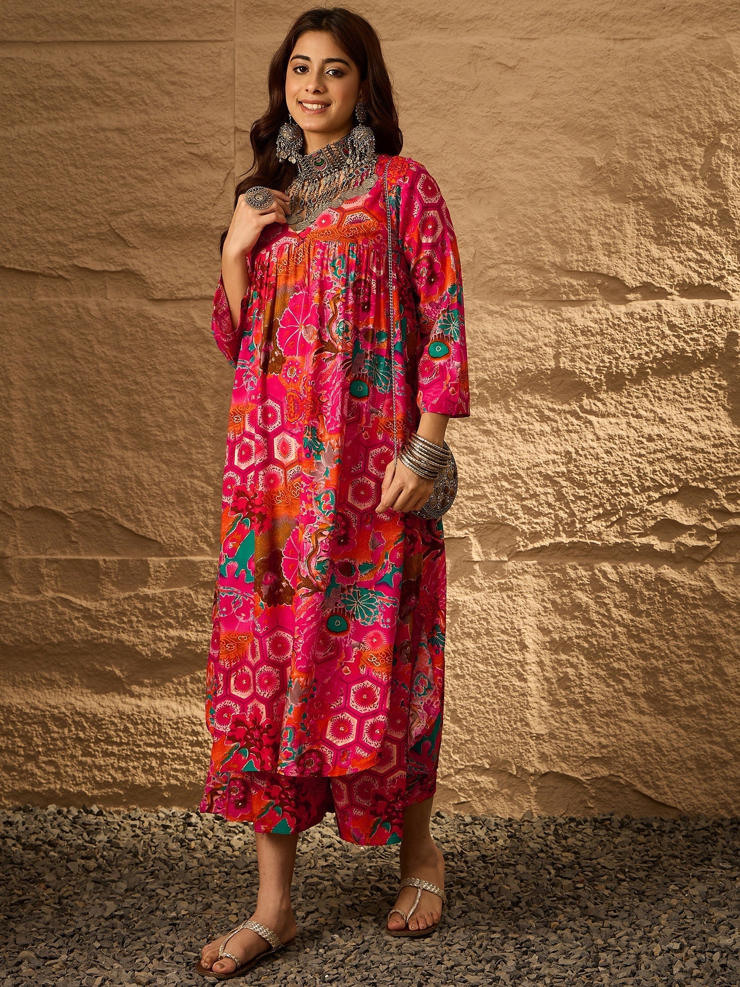 InWeave Fuchsia Orange V-Flared Kurta Set - Distacart