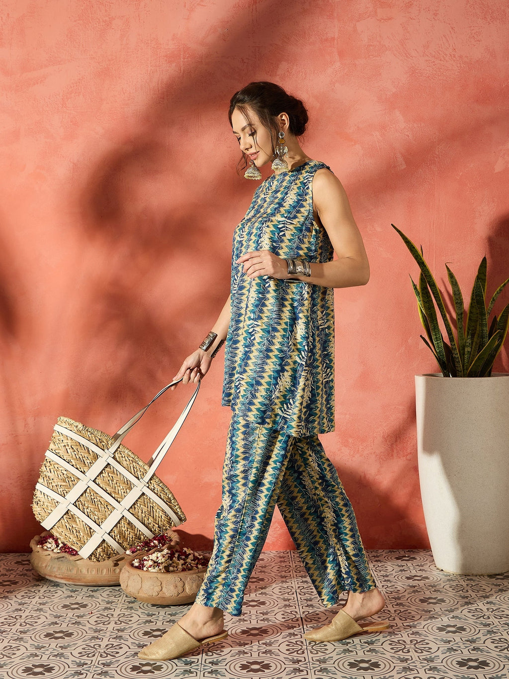 InWeave Teal Leaf Zig Zag Foil W/S Kurta Pant Set