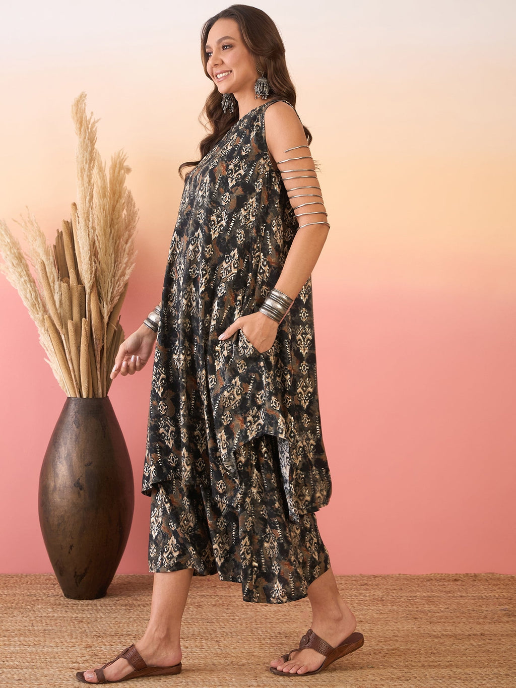 InWeave Black Ikkat Print Foil Round Neck Palazzo Set