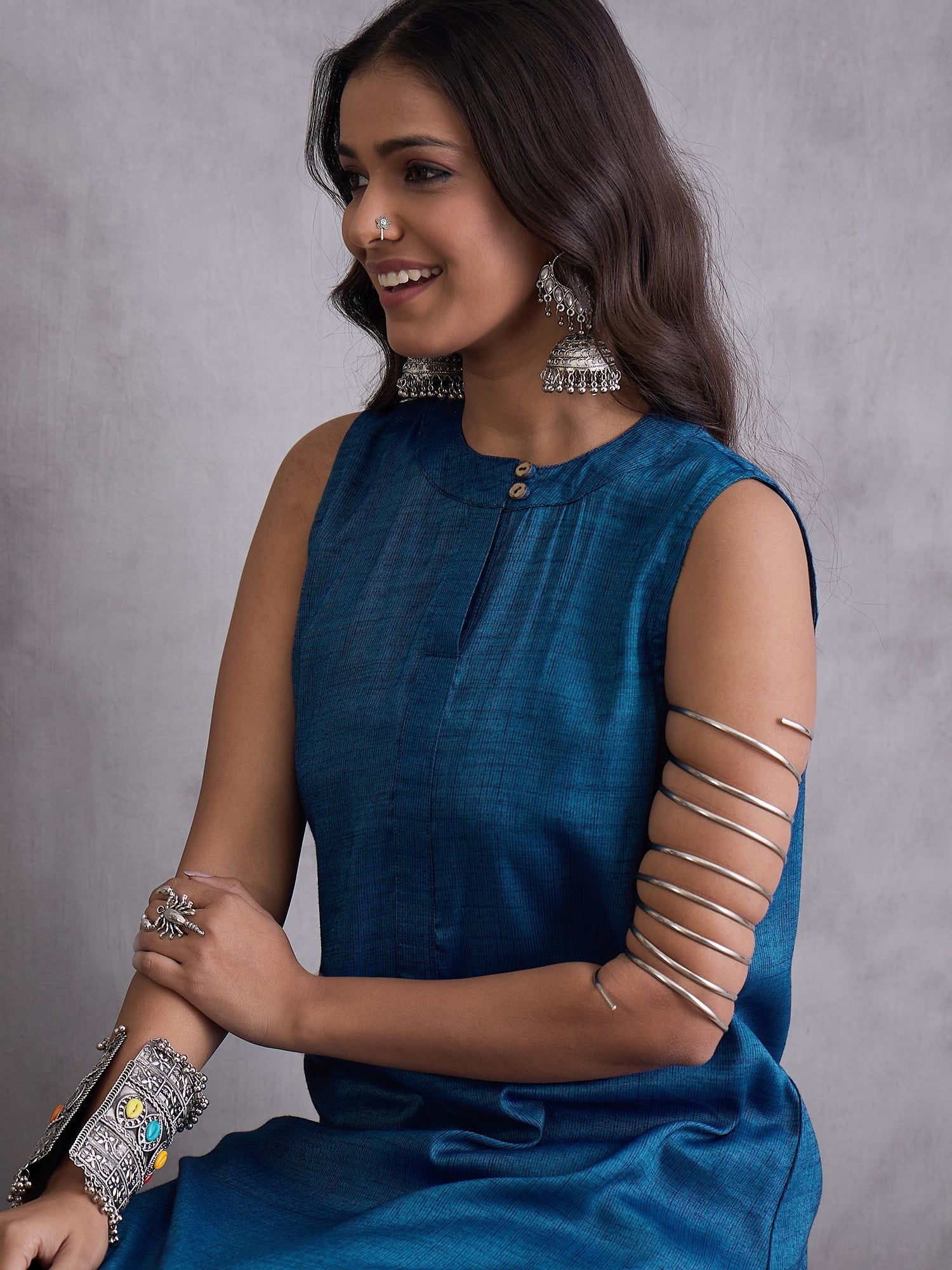 InWeave Peacock Blue Kurta Set - Distacart