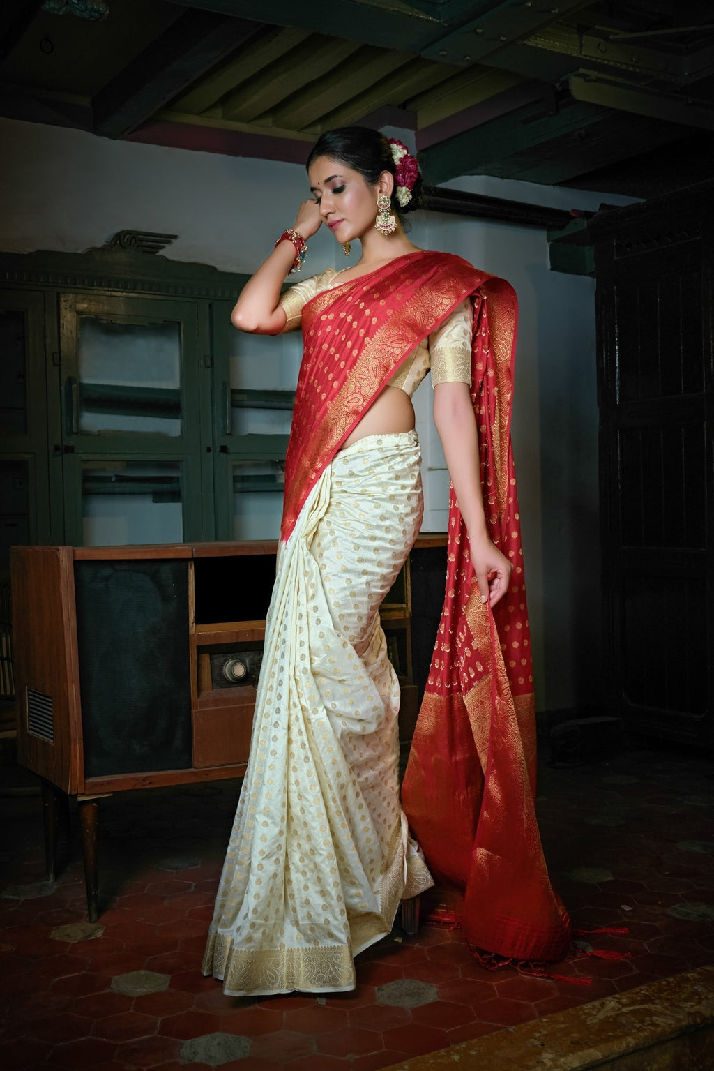 Vardha Rose Red-Ivory White Golden Zari Banarasi Raw Silk Saree