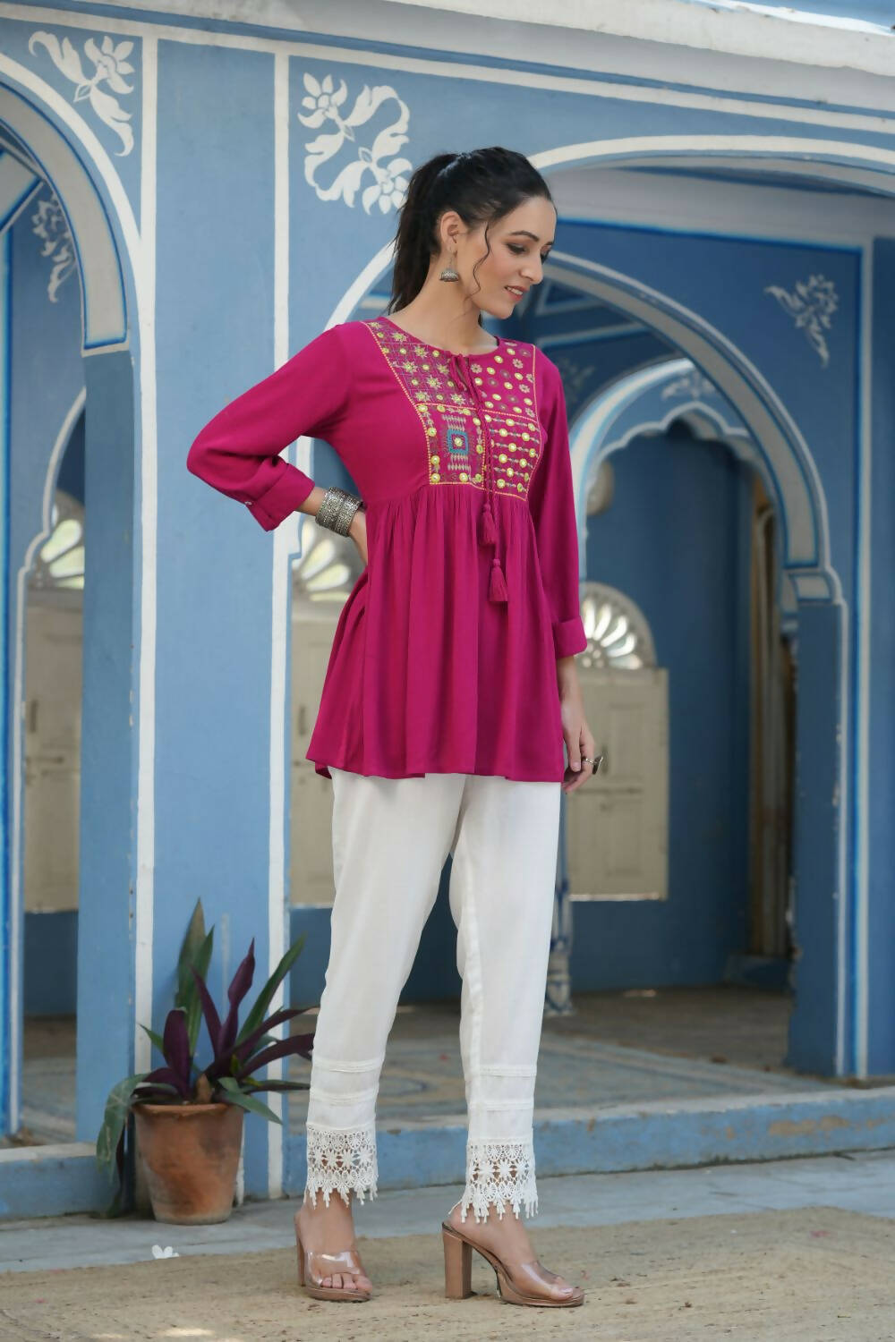 Juniper Women's Fuchsia Rayon Crepe Embroidered Straight Tunic - Distacart