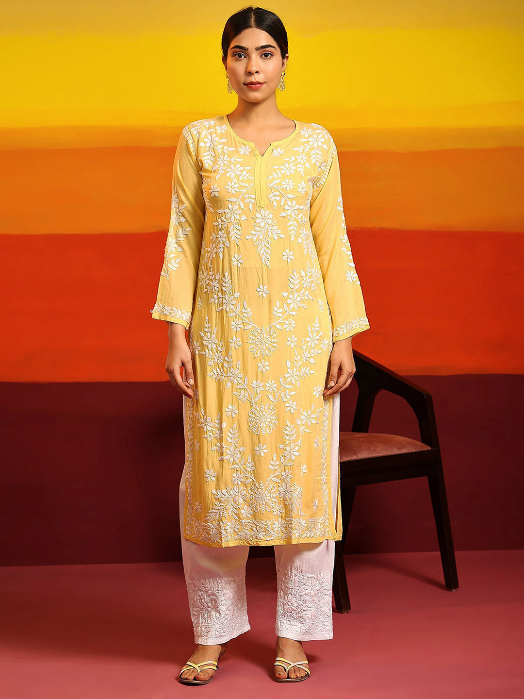 HOUSE OF KARI Ethnic Motifs Embroidered Chikankari Straight Kurta