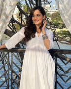 trueBrowns White Cotton Schiffli Flared Anarkali Kurta Set - Distacart