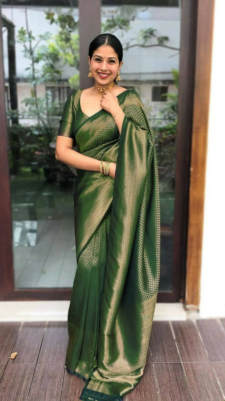 DEIANA'S Beautiful Designer Golden zari Soft Lichi Silk Saree - Green