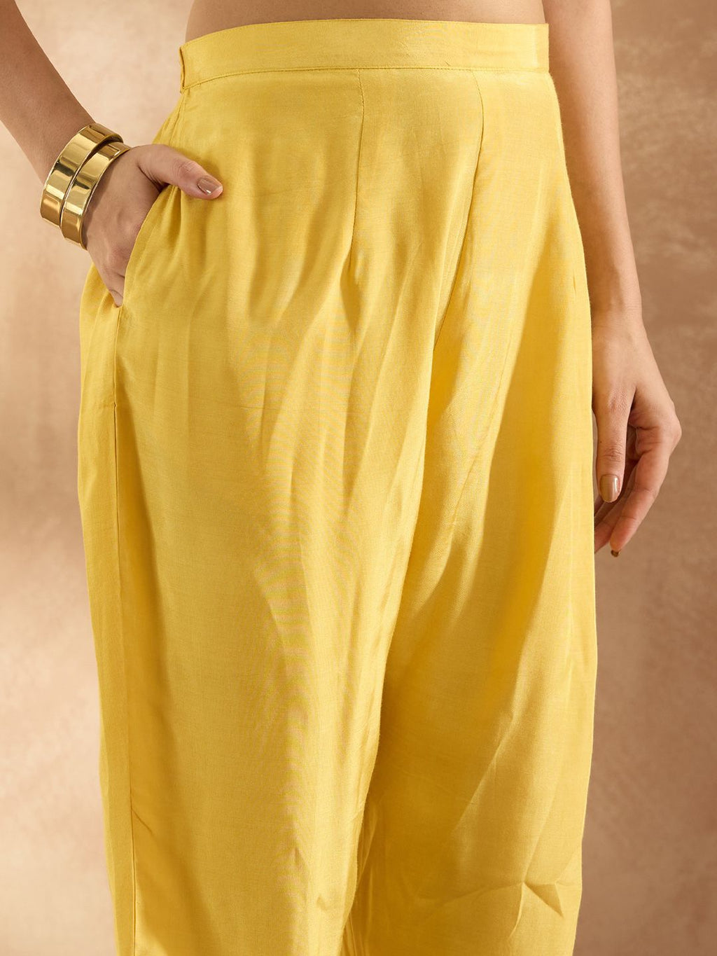 Indo Era Women Ethnic Motifs Embroidered Regular Thread Work Kurta with Trousers - Distacart