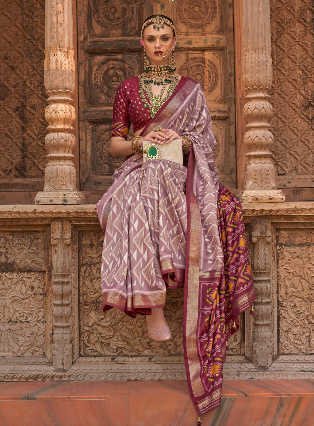 Monjolika Fashion Light Mauve Color Patola Silk Weaving Work Saree With Blouse