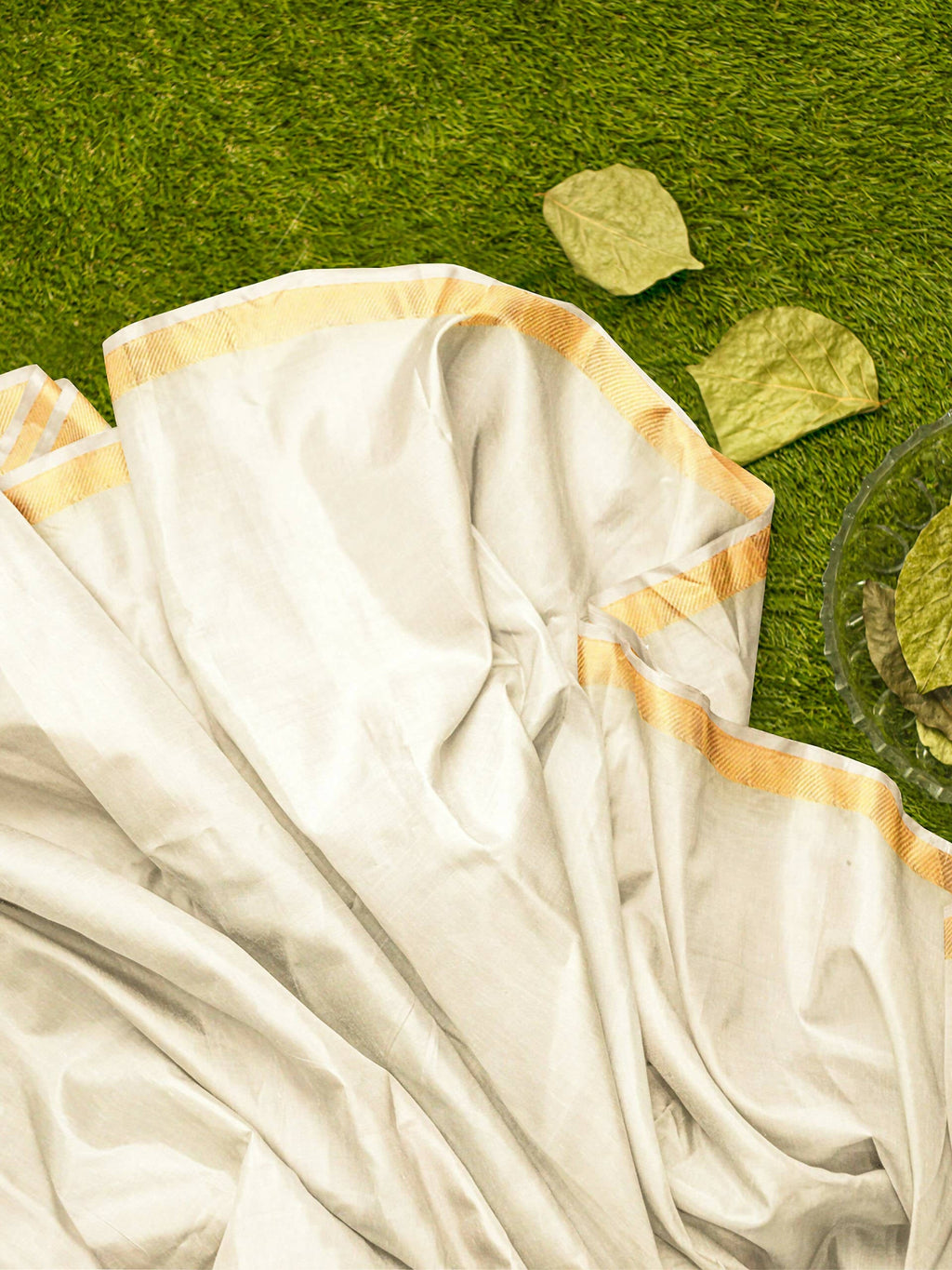 Mimosa Women's Off White Linen Blend Kasavu Saree - Distacart
