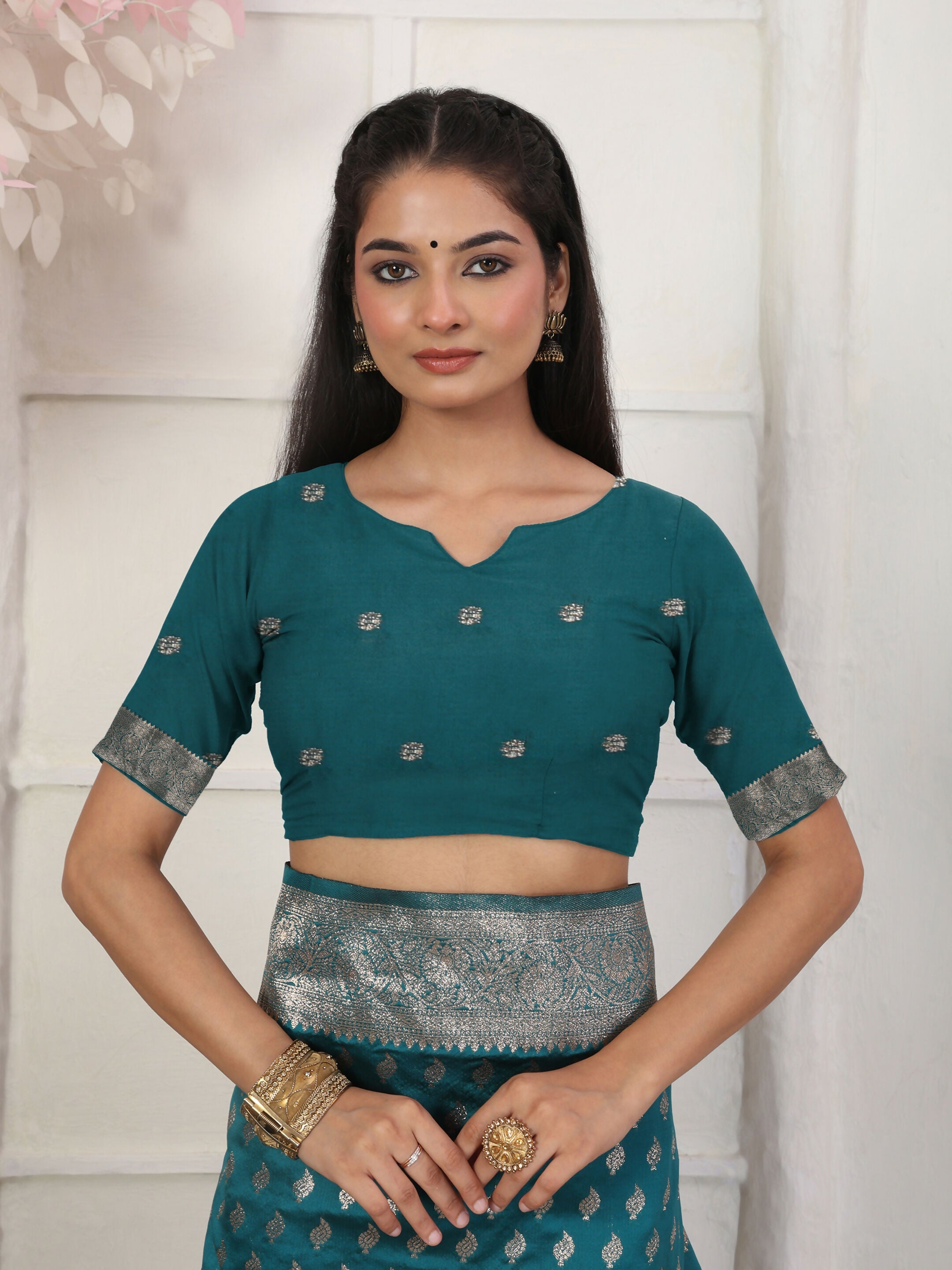 Shree Shyam Fashion Lichi Silk Rama Saree - Distacart