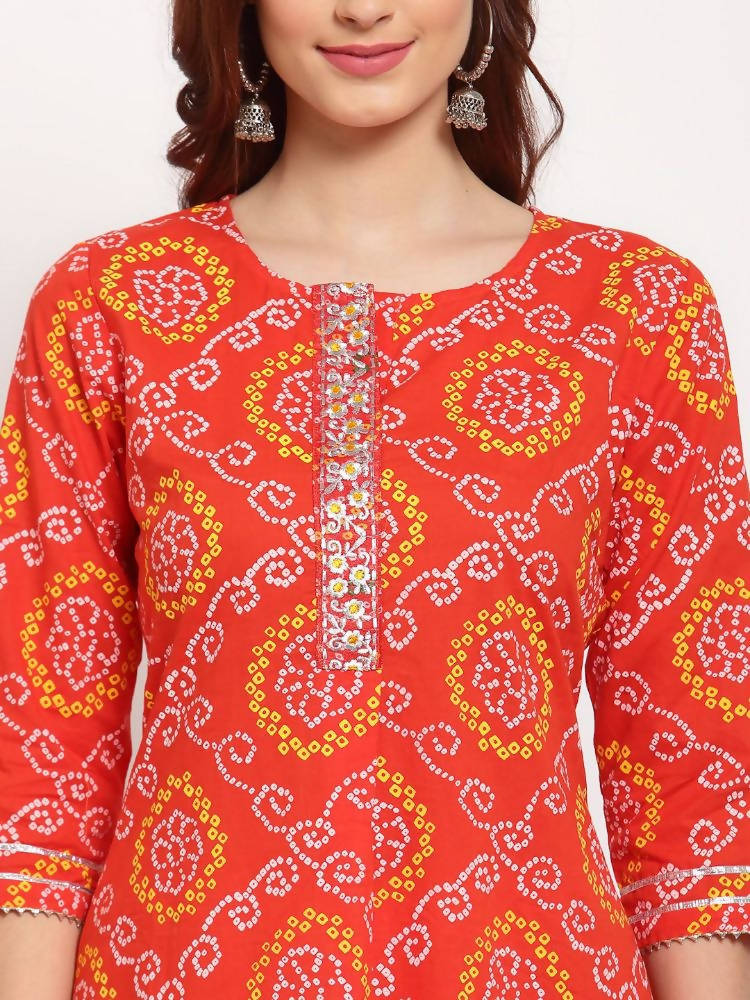 Myshka Women's Orange Printed Cotton 3/4 Sleeve Round Neck Casual Kurta Pant Dupatta Set