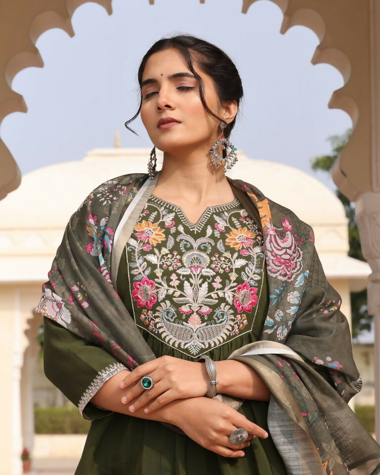 Jyoti Fashion Women's Mehendi Cotton Silk Hand Work with Floral Printed Kurta Set