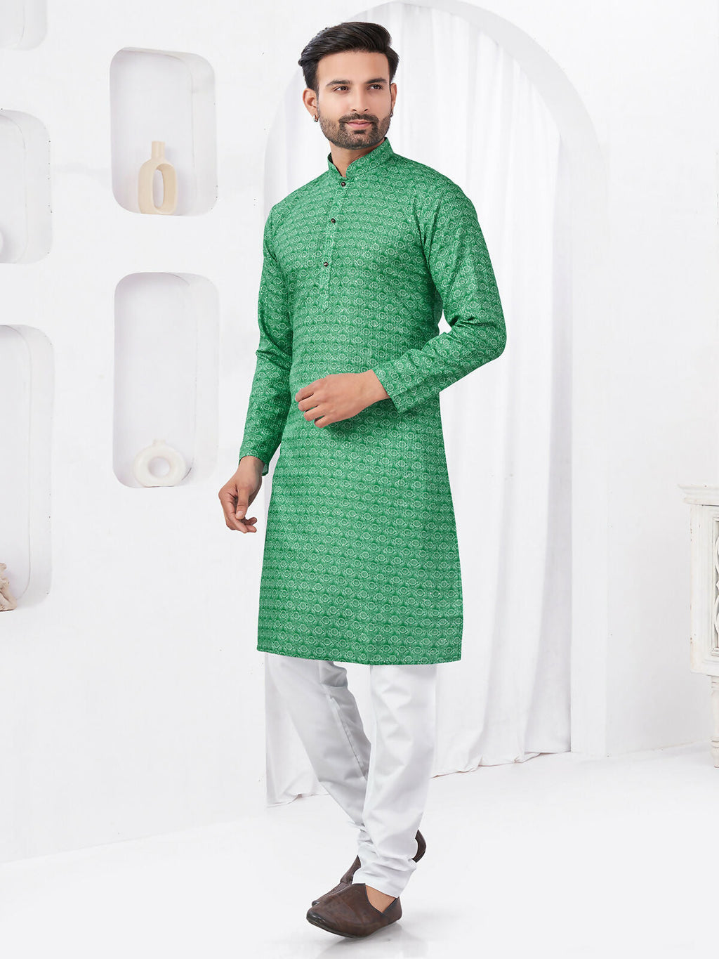 Joban Fashion Men's Rayon Cotton Green Printed Kurta Pyjama set