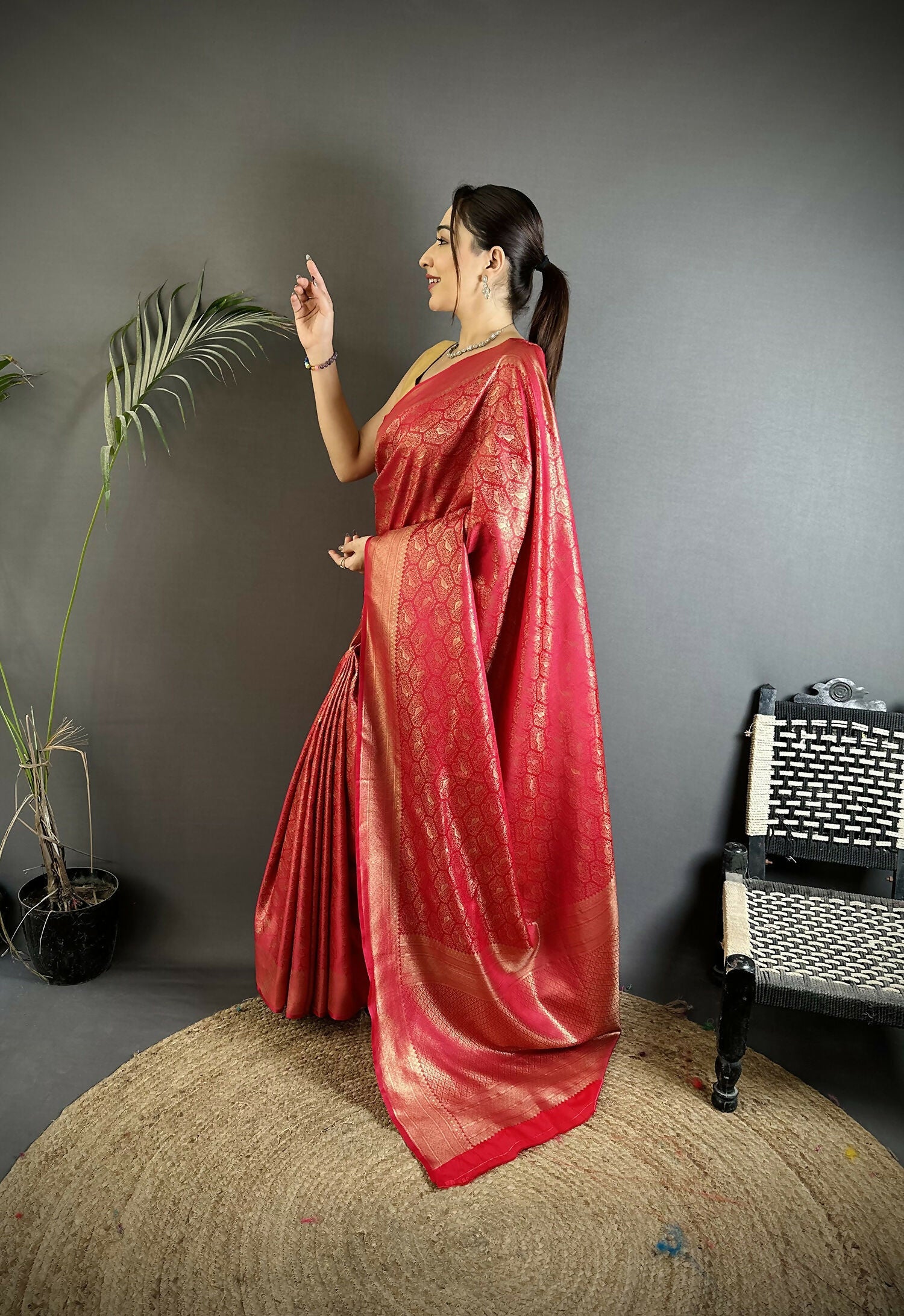 Joban Fashion Red Paisley & Floral Soft Satin Silk Banarasi Silk Saree - Distacart