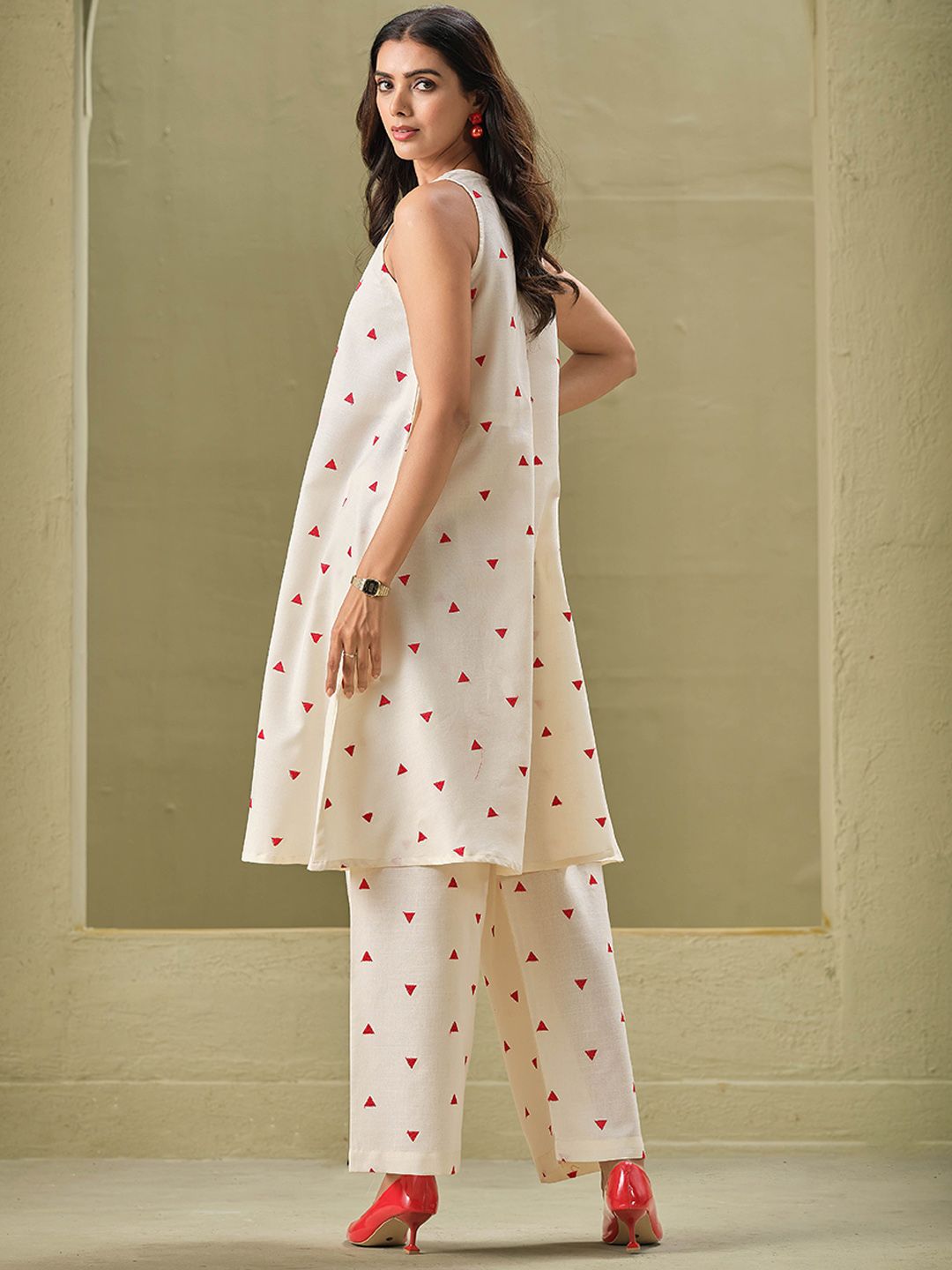 Sangria Off White Geometric Printed Round Neck A-Line Pure Cotton Kurta With Palazzos