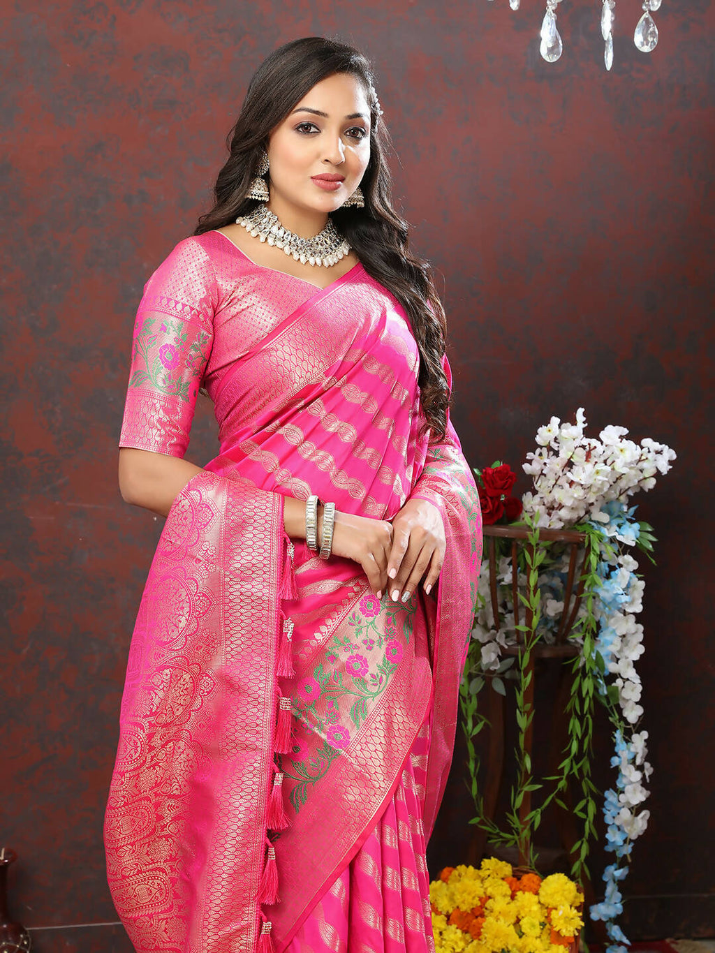 Lorenvalley Fashion Pink Soft Silk Woven Design with Zari Weaving Leheriya Design Saree