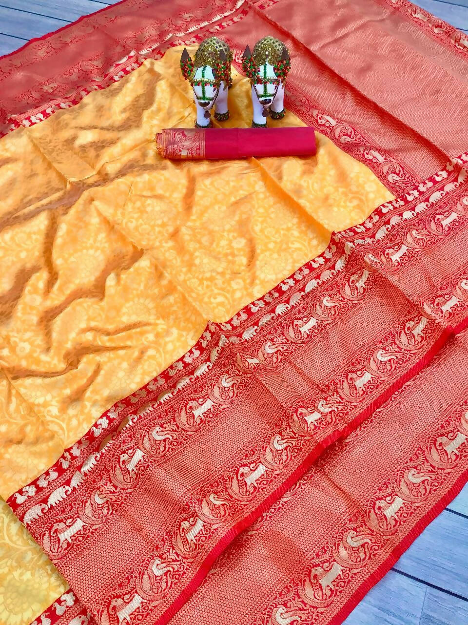 DEIANA'S Beautiful Designer Golden zari Soft Lichi Silk Saree - Yellow