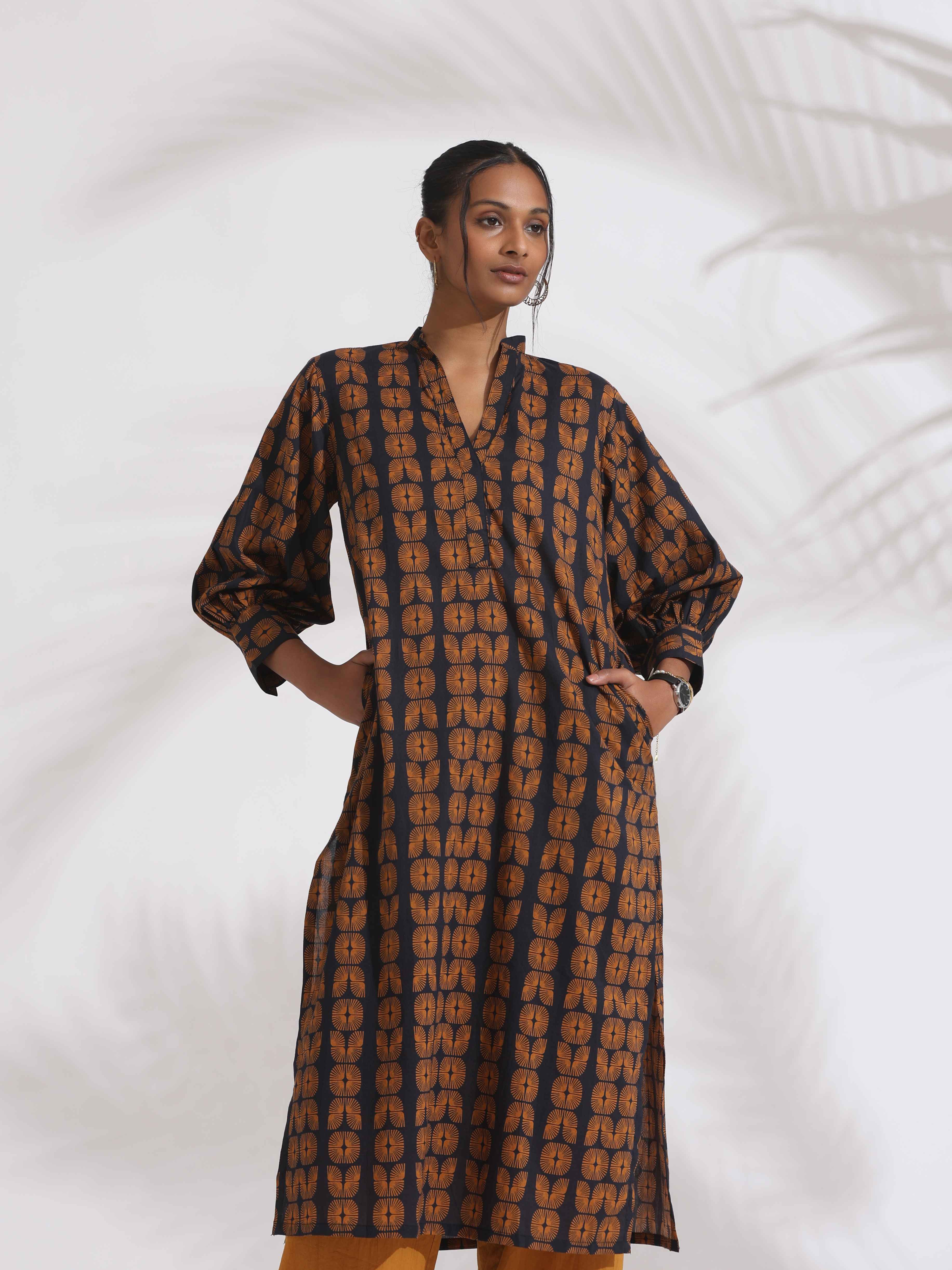 trueBrowns Black Cotton Print Straight Kurta Set - Distacart